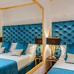 Spanish Steps Versace Style With Jacuzzi Apartman Róma