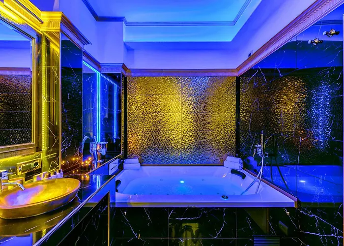 Appartamento Spanish Steps Versace Style With Jacuzzi